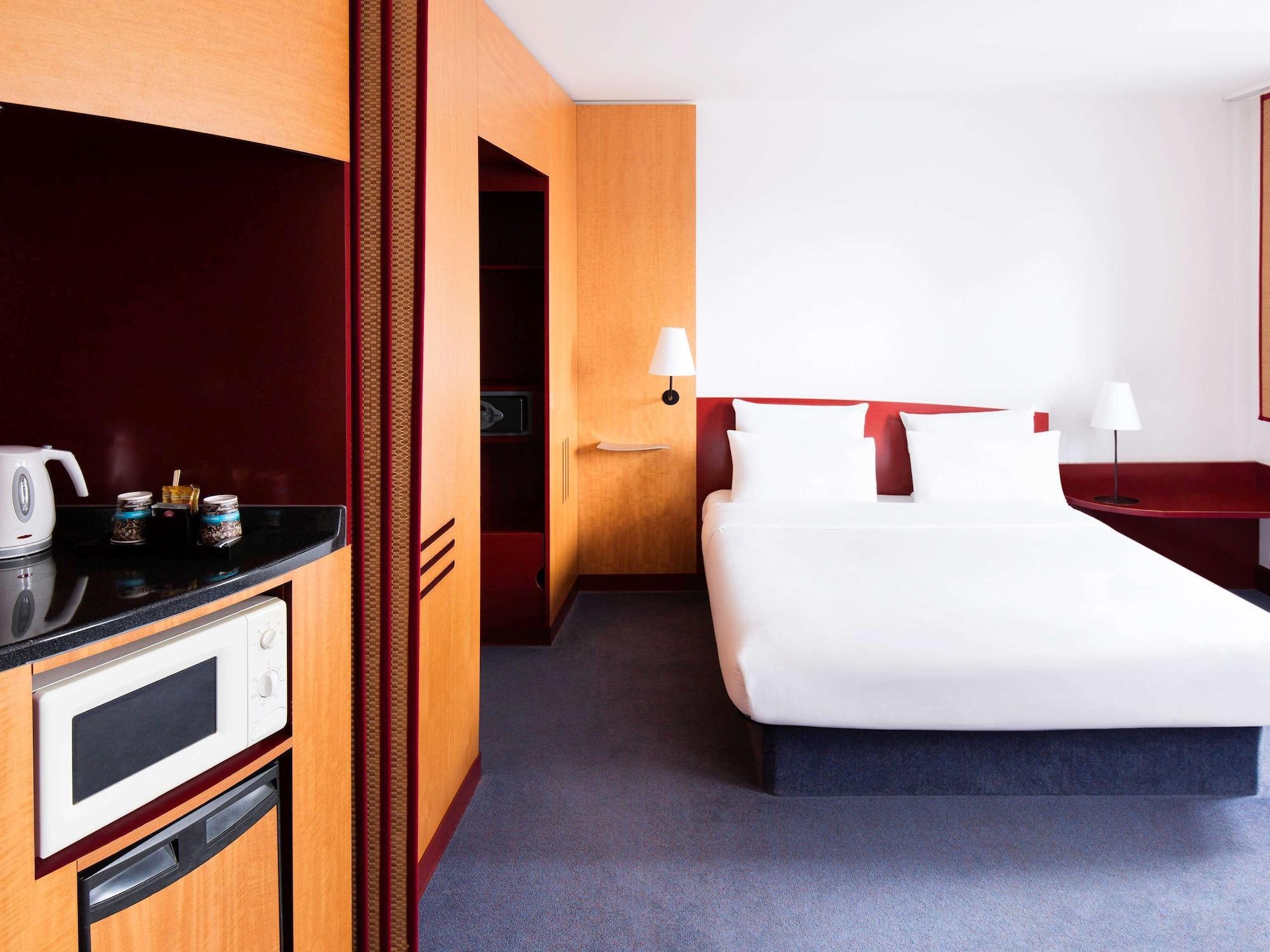 Novotel Suites Хановер Екстериор снимка